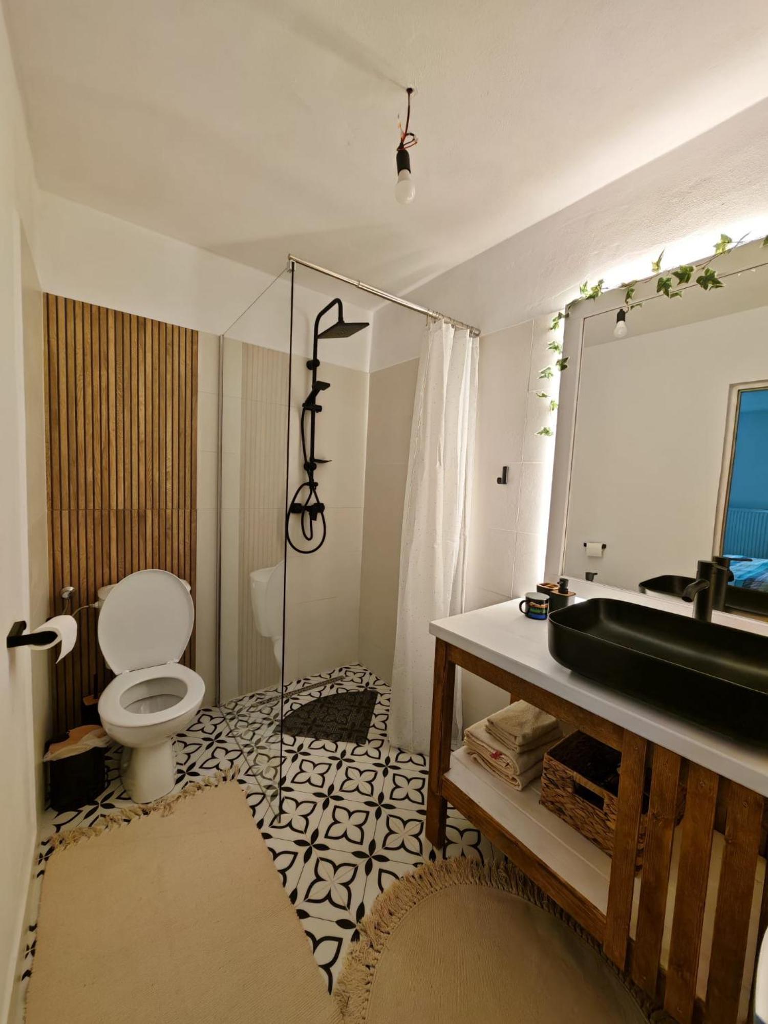 Casa Lucia Hotel Damuc Bagian luar foto