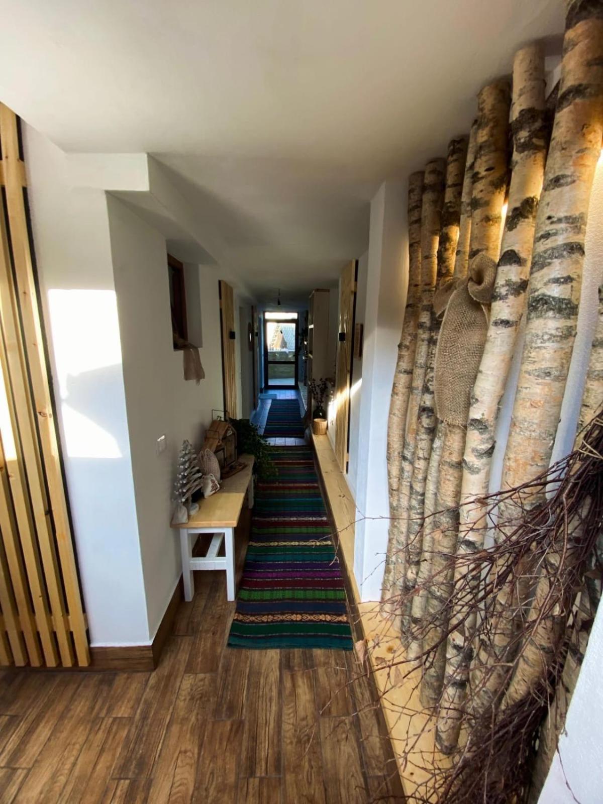 Casa Lucia Hotel Damuc Bagian luar foto